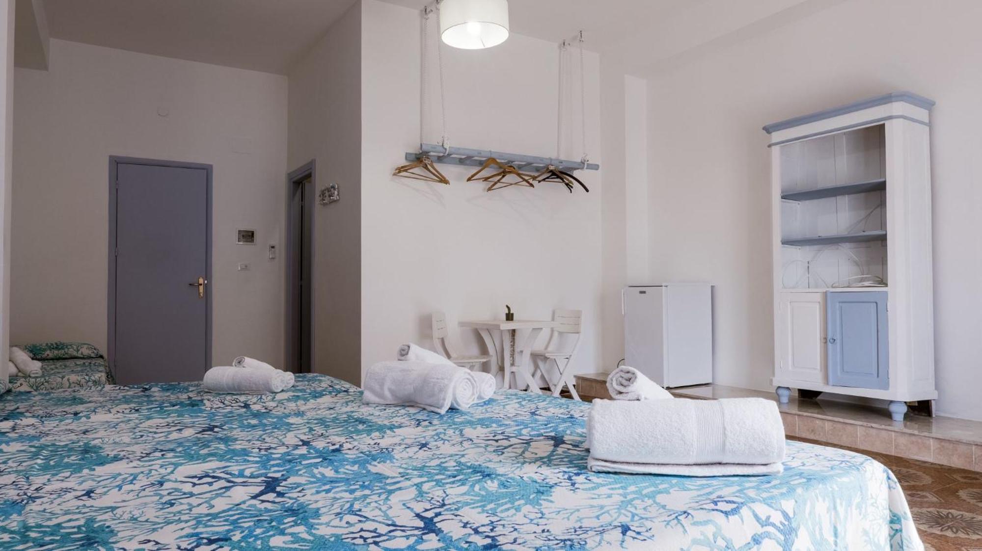 Umari Rooms กัสเตลลัมมาเร เดล โกลโฟ ภายนอก รูปภาพ