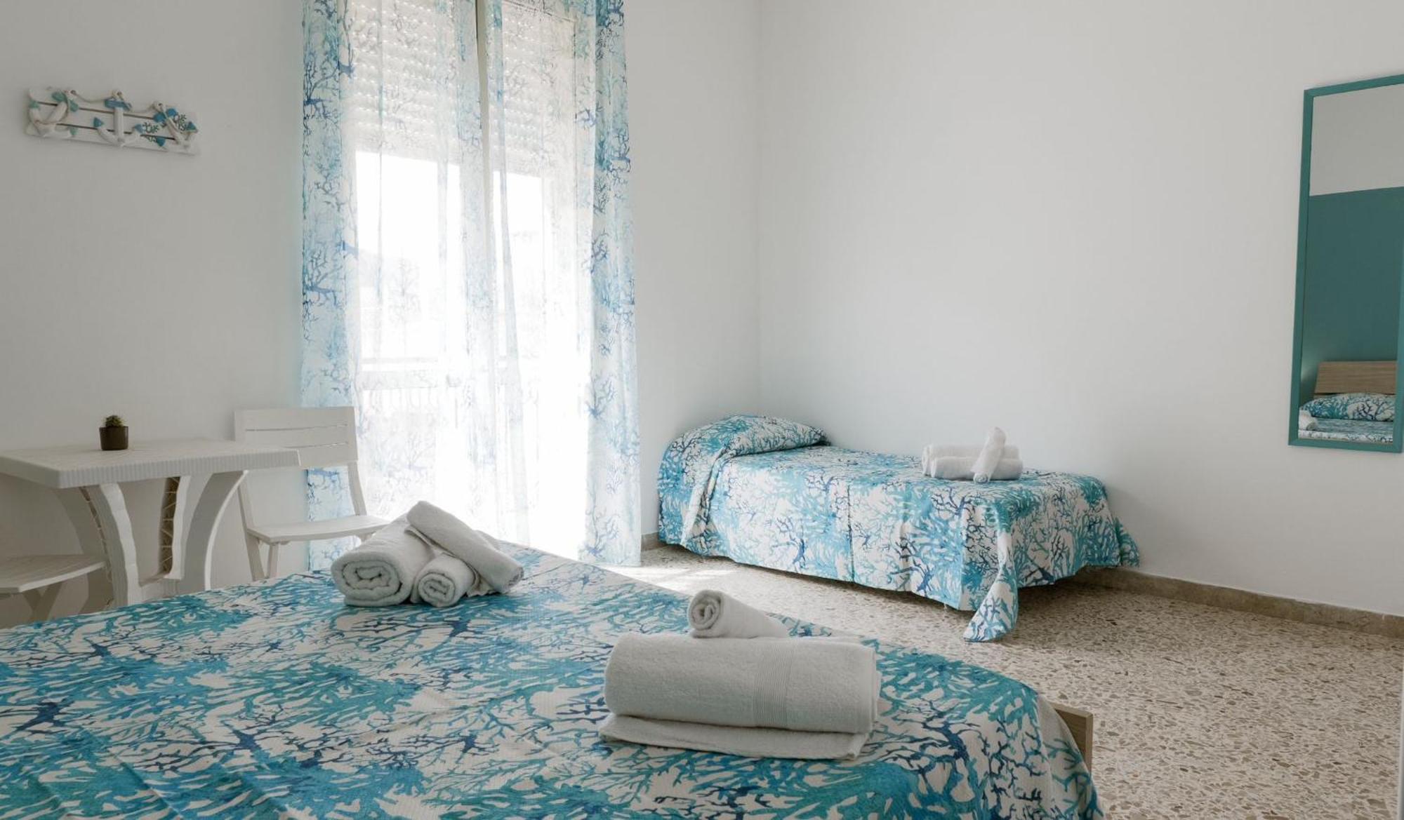 Umari Rooms กัสเตลลัมมาเร เดล โกลโฟ ภายนอก รูปภาพ